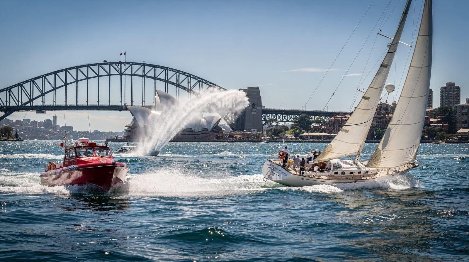 Jet boat vs sailing on Sydney Harbour — which to choose — Honest comparison of jet boat rides vs sailing on Sydney Harbour — speed, cost, 