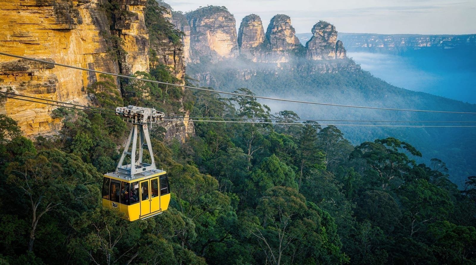 Sydney: Blue Mountains and Three Sisters sunset tour