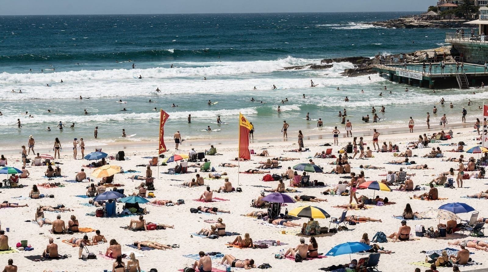 Sydney in summer — what to expect December to February — What Sydney is really like in summer (December–February) — heat, crowds, beaches