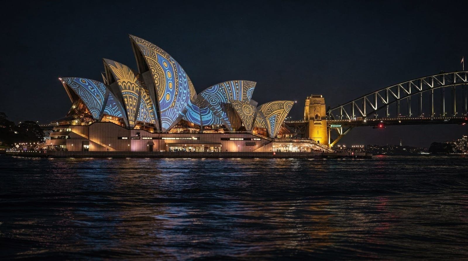 Vivid Sydney guide 2026 — lights, dates and what to actually see — Complete guide to Vivid Sydney 2026 (22 May–13 June) — best light installations,