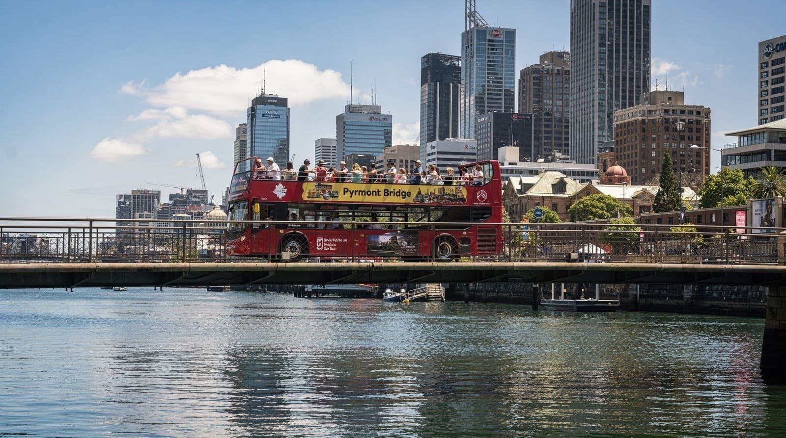Sydney hop-on hop-off bus — honest review and alternatives — Honest Big Bus Sydney hop-on hop-off review. Real AUD prices, which routes cover